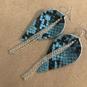 Handmade Teal and Silver‎ Earrings